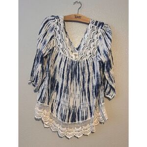 Women’s Self Esteem Tops Blue & White Blouse Size XL. NWT.